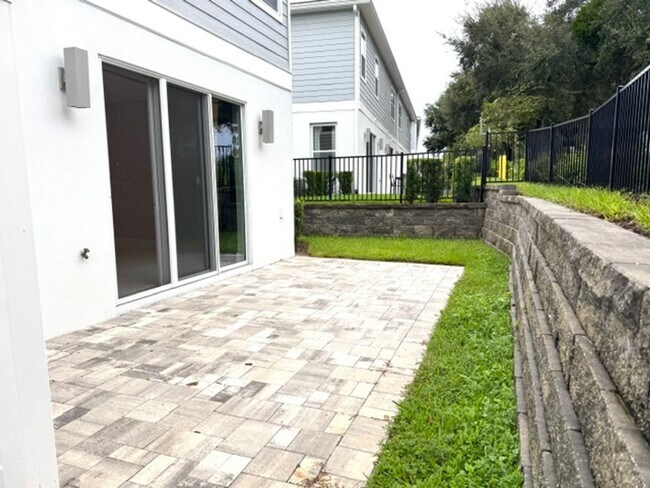 Building Photo - 7825 Spectrum Dr
