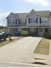 Building Photo - 460 Parkway Rd