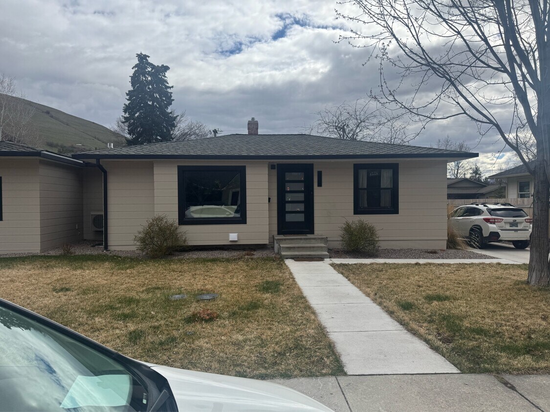 Foto del edificio - 675 North Ave E