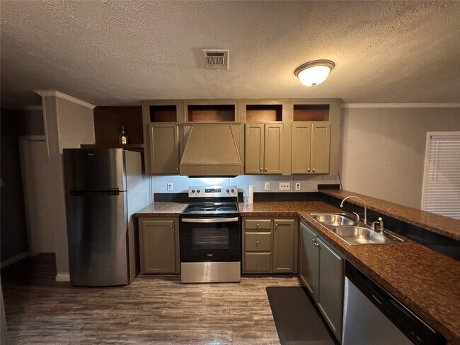 Foto del edificio - 1938 Garden Rd