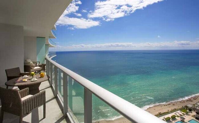 Foto del edificio - Luxurious 1BR Ocean View Hyde Resort & Res...
