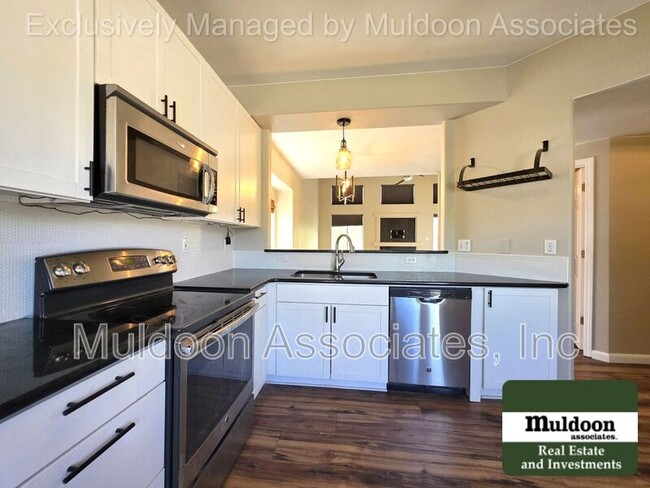 Building Photo - 9208 Prairie Clover Dr