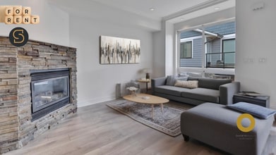 Building Photo - 1430 Bewicke Av