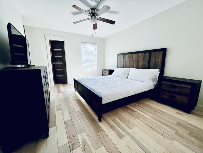 Foto del edificio - Savannah Square/Savannah Harbor