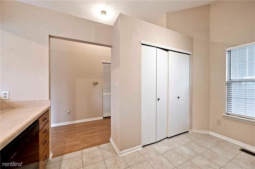 Foto principal - 2 br, 2 bath House - 9516 Aberdare Dr