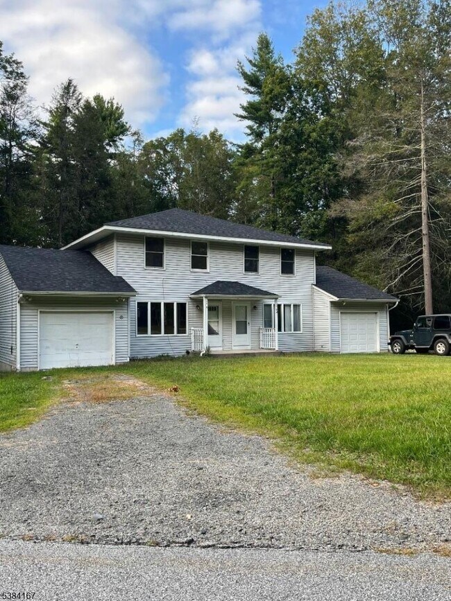 Foto del edificio - 430 Deerfield Ln