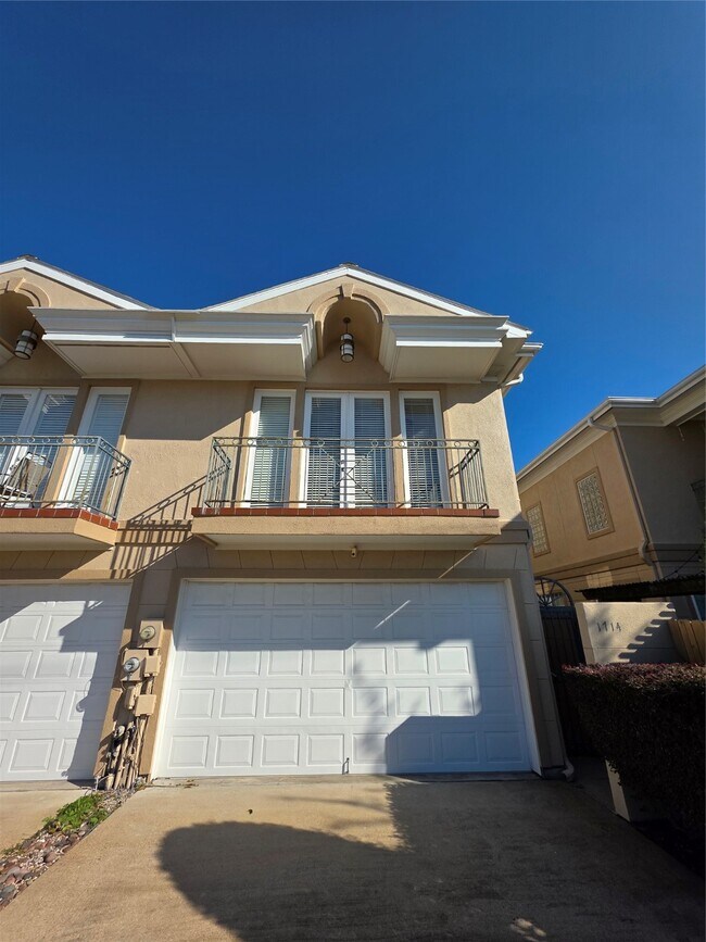 Foto del edificio - 1714 Roy St