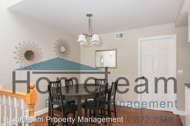 Building Photo - 2 br, 2 bath House - 1100 Adella Ave #15
