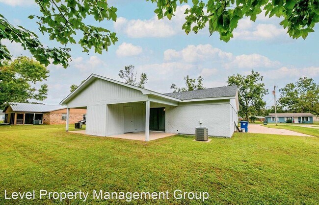 Building Photo - 3 br, 2 bath House - 513 W. Rose Ave.