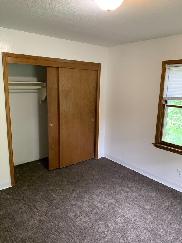 Bedroom - 1033 5th St