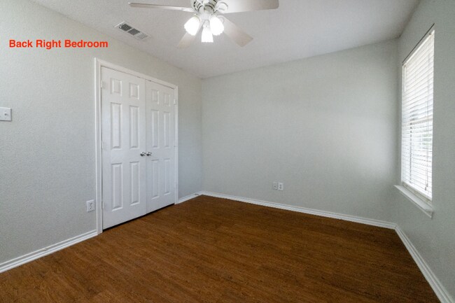 Building Photo - 2825 Bull Shoals Dr