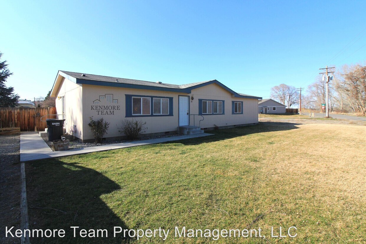 Primary Photo - 3 br, 2 bath House - 81 S 38th Ave