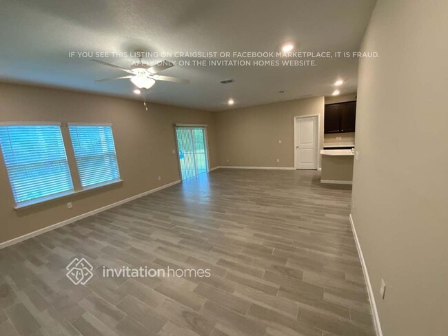 Building Photo - 2421 Laylas Wy