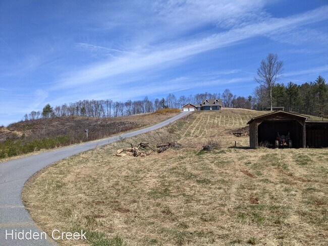 Building Photo - 3 br, 2 bath House - 5990 Idlewild Road
