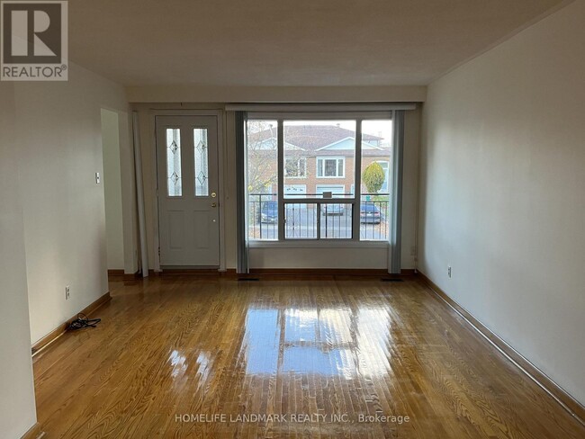 Building Photo - 31 Pawnee Ave