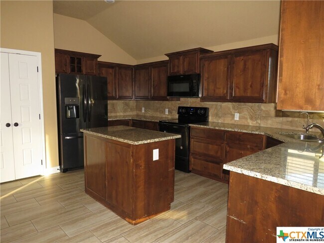Foto del edificio - 10102 Taylor Renee Dr