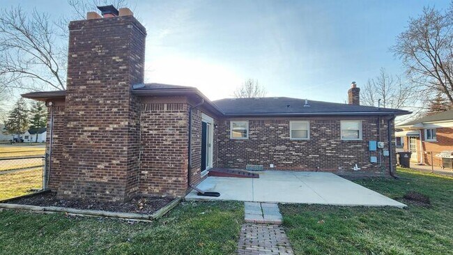 Foto del edificio - 7510 Cardwell St