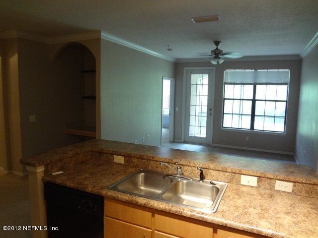 Foto del edificio - BARTRAM Park - One Bed/Bath **Williams Walk**