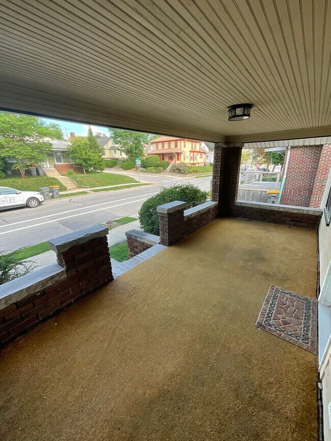 Foto del edificio - ***AVAILABLE AUGUST 2027*** 3 Bedroom /  2 Bath House