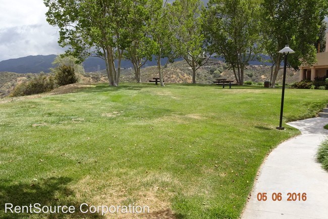 Building Photo - 24469 Valle del Oro