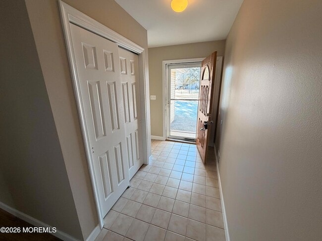 Foto del edificio - 703 Parkside Ave