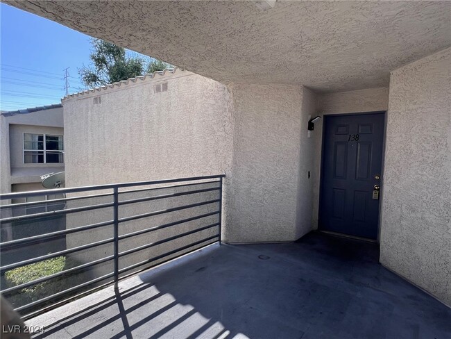 Building Photo - 6250 W Flamingo Rd