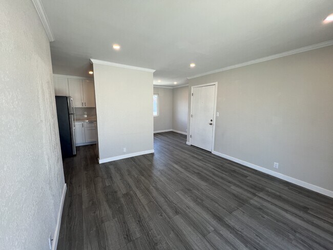 Foto del edificio - 4143 Van Dyke Ave