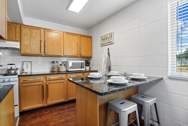 Foto del edificio - Harrison Heights - STUDENTS ONLY, AGES 18-30