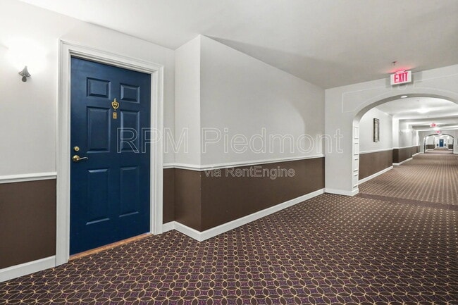 Foto del edificio - 1735 Peachtree St NW
