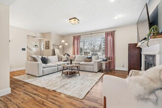 Building Photo - 185 Heights Ave