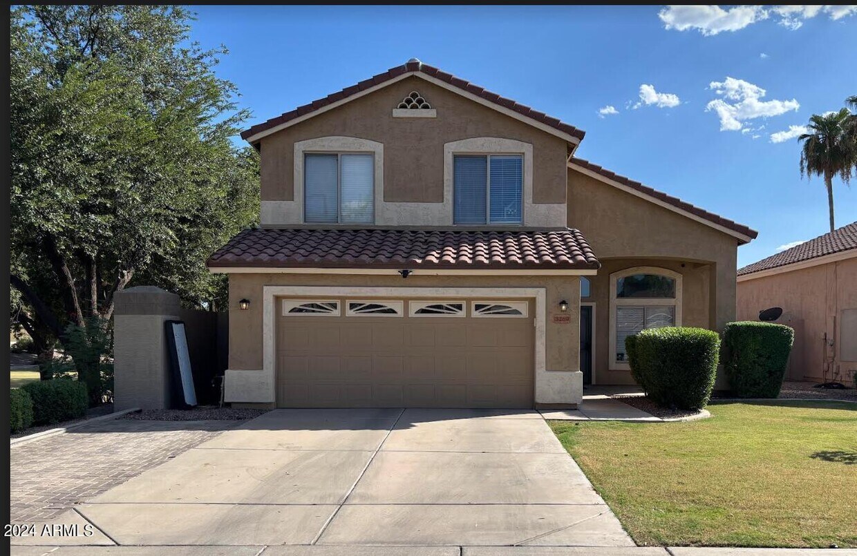 Primary Photo - 3269 E San Pedro Ave