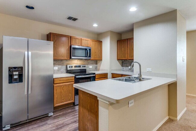 Foto del edificio - Beautifully Updated Duplex in Crowley! MOVE-IN SPECIAL!!!