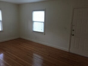 Building Photo - 3426 Covenant Rd