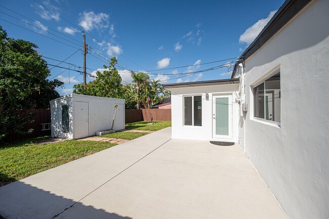 Photo - 3524 SW 14th St House