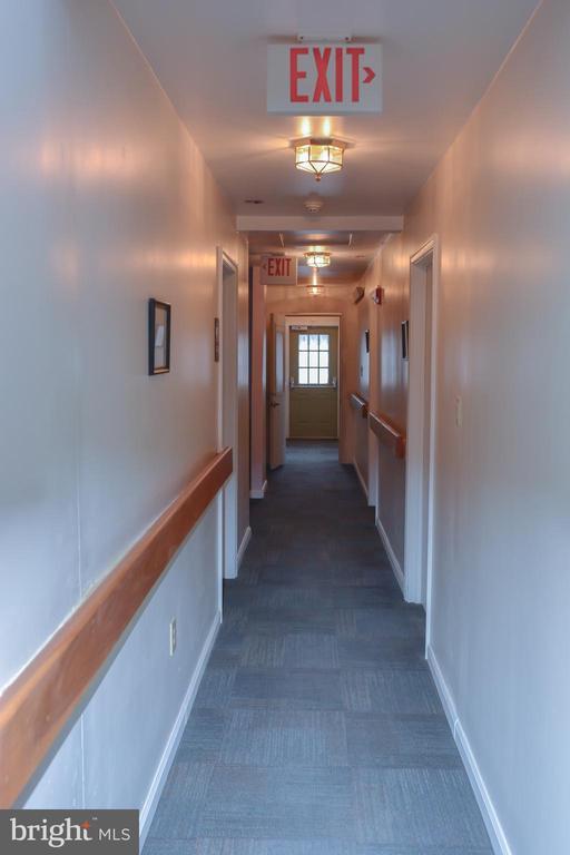 Foto del edificio - 13 1st St