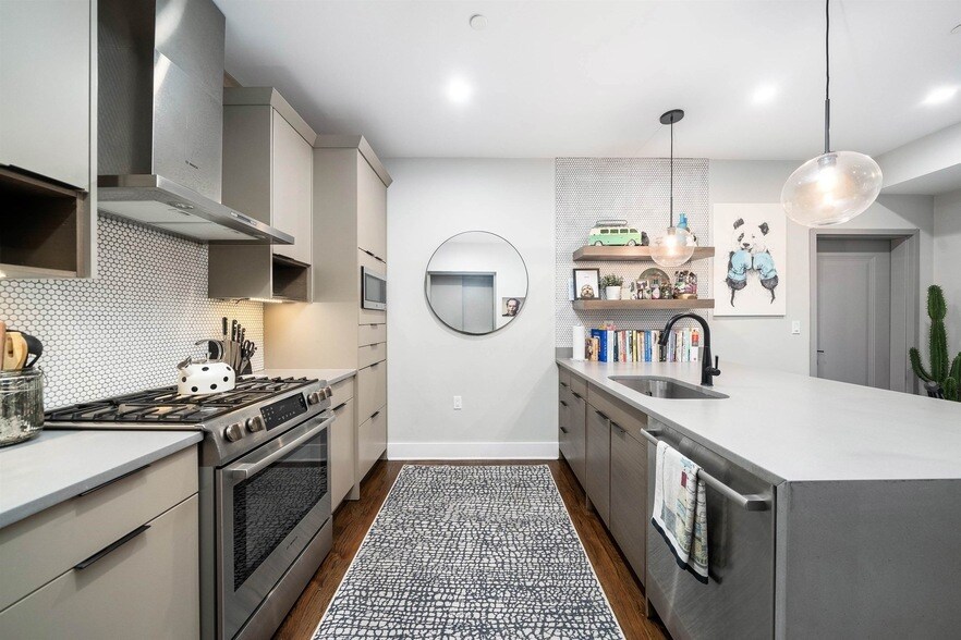 Foto principal - 228 Bay Street Unit 2