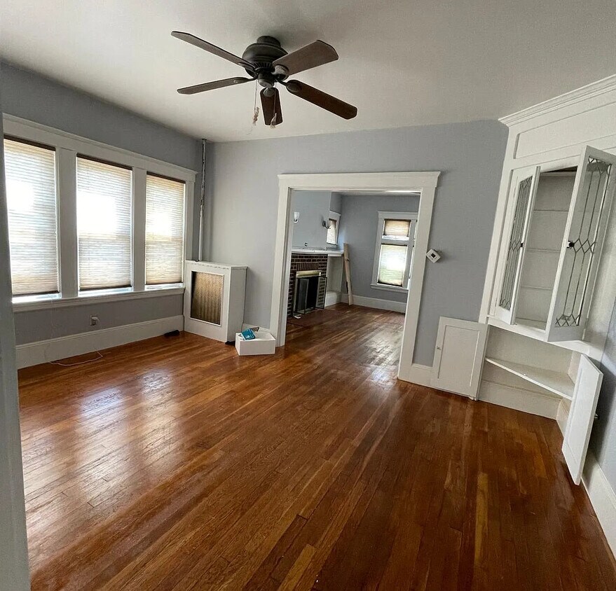 Foto principal - 254 Boutelle St