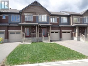 Building Photo - 144 Hawkshaw Cres
