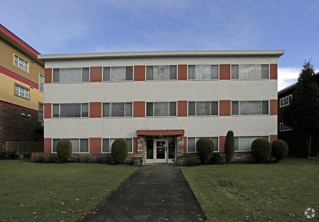 Building Photo - Leamington Apartments