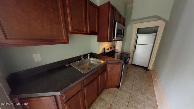Foto del edificio - 2145 Oak St