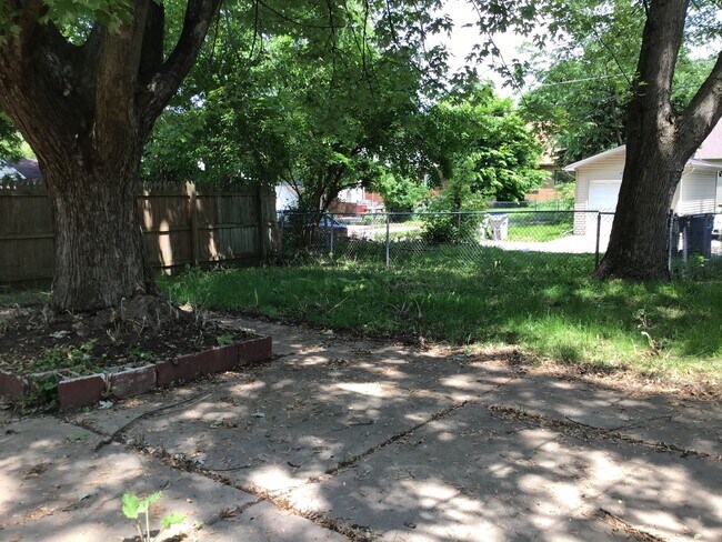 Foto del edificio - 3 Bedroom Single Family Home