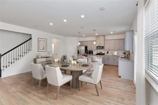 Building Photo - 2066 Derrick Dr