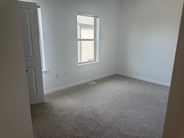 Building Photo - 15649 Lamon Ave