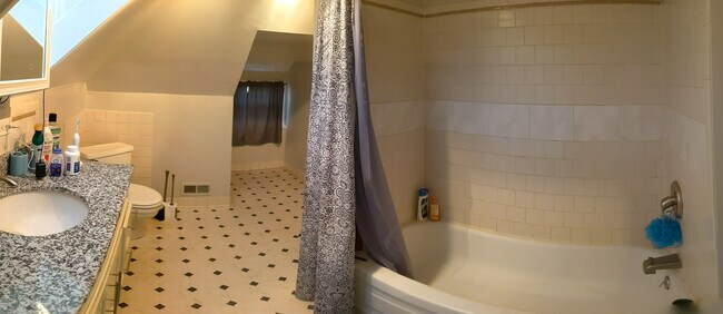 Foto del edificio - 239 South Grant Street