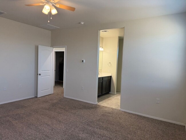 Building Photo - 3090 N Lainey Ln