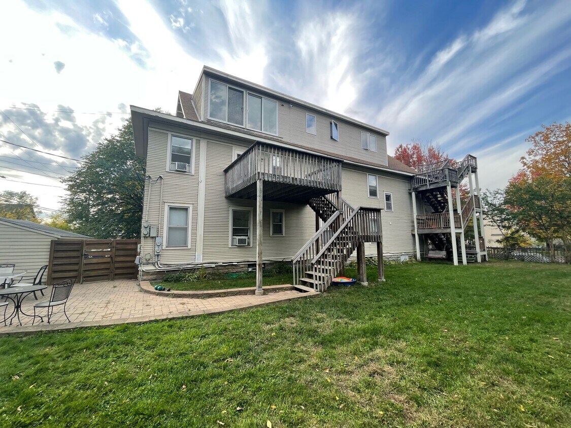 776 Dayton Ave Unit 2B, Saint Paul, MN 55104 Apartments in Saint Paul