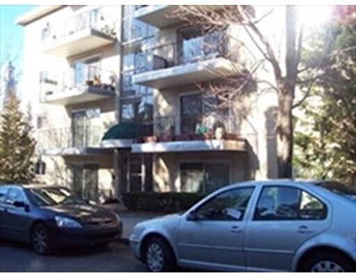 Primary Photo - 15 Francis St