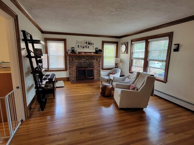 Foto del edificio - 159 Trapelo Rd