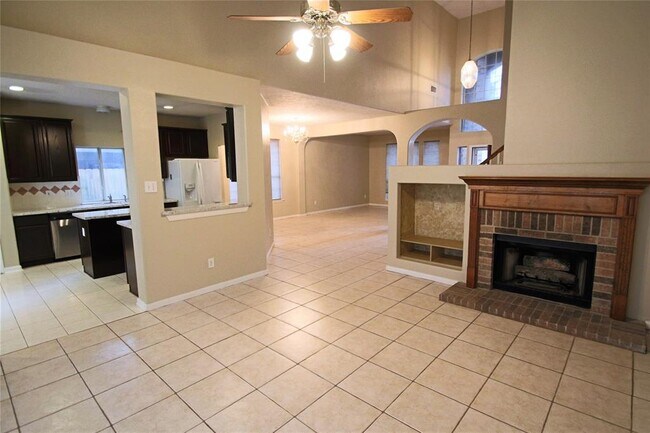 Building Photo - 18010 Quiet Stream Ct