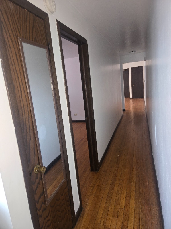Building Photo - 279 Yates Ave